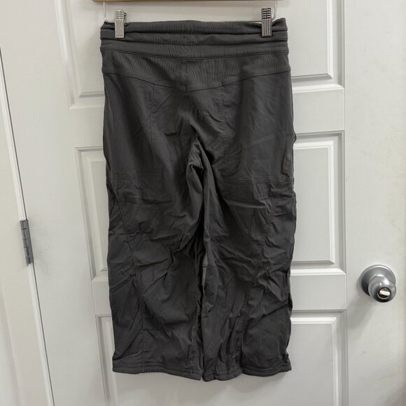 Lululemon Studio Capri Gray Size 2 - Picture 2 of 2
